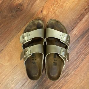 Birkenstock Arizona Women’s Gold Size 40